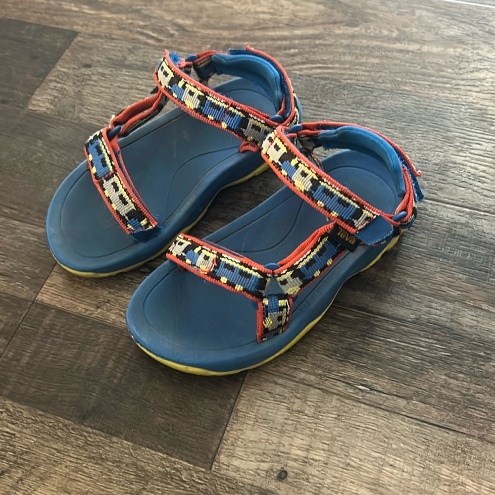 Kids teva hurricane xlt 2 water sandals